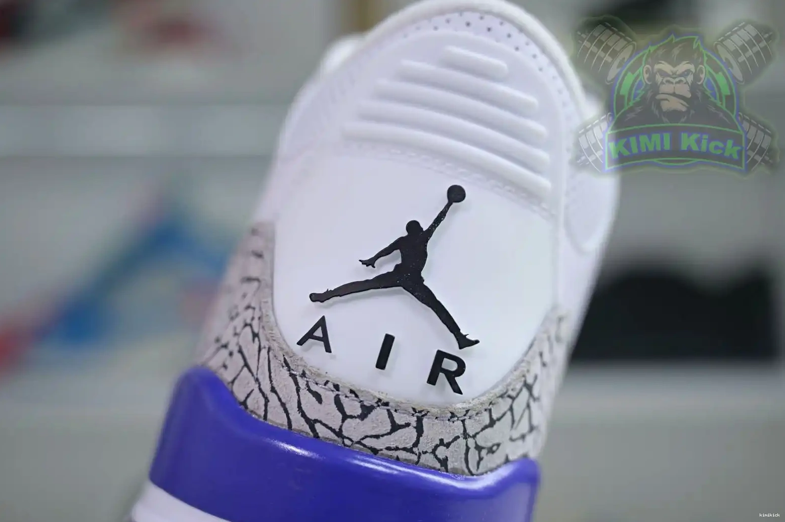 RETRO OG AIR Kimikick 3 JORDAN 0429